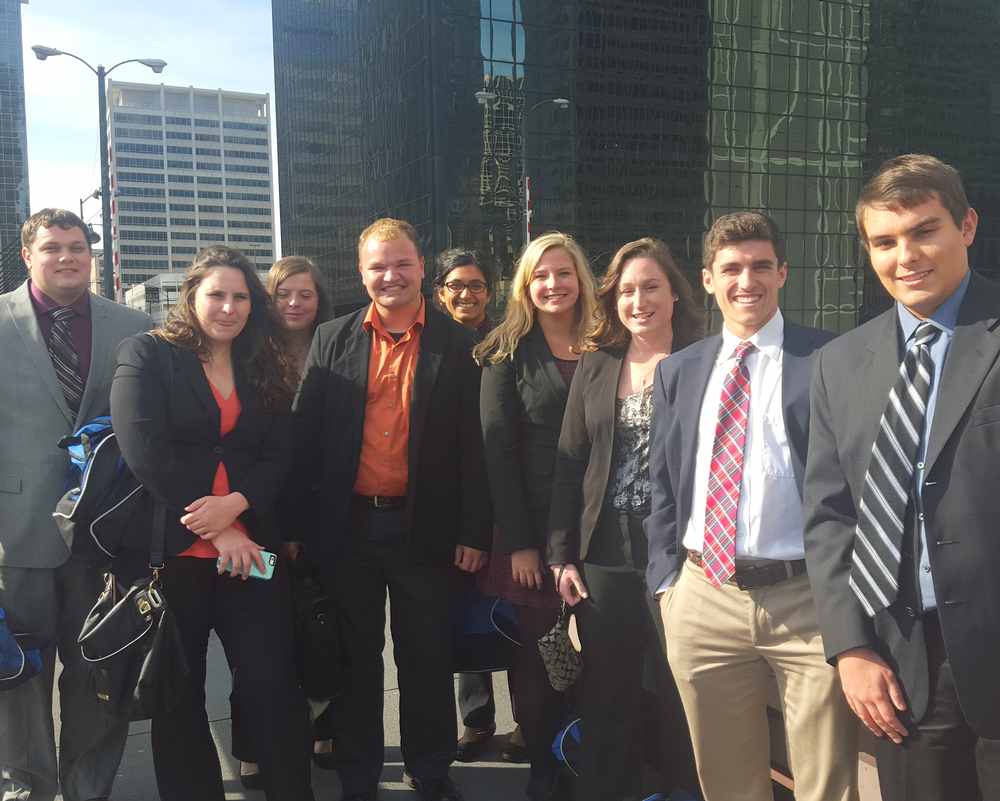 ESSU Student visit AkzoNobel at their location in Chicago